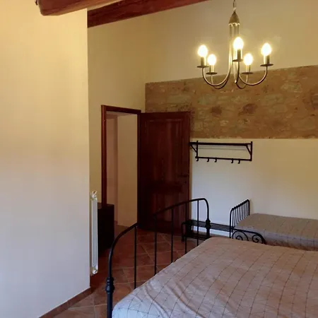 Podere Santa Benedetta 3*