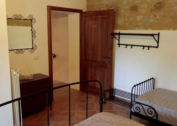 Podere Santa Benedetta Pensionat 3*