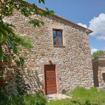 Podere Santa Benedetta Maison d'hôtes 3*